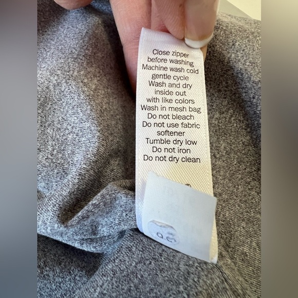 Athleta | Women’s SZ Small | Gray Cropped Journey Jacket | Windbreaker Full Zip - Picture 9 of 11